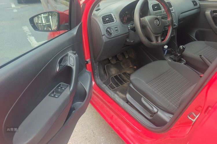Volkswagen Polo 2016 صورة سيارة #18