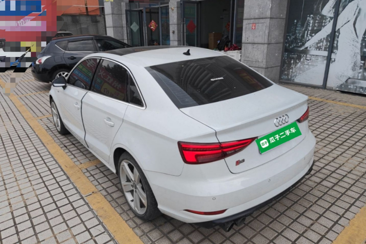 Audi A3 2019 car image #5