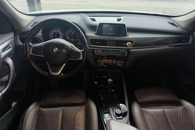 BMW X1 2018 imagen de coche #10