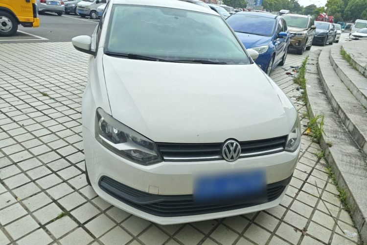 Volkswagen Polo 2014 #3 Volkswagen Polo 2014 car image #3