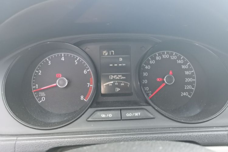 Volkswagen Lavida 2018 car image #12