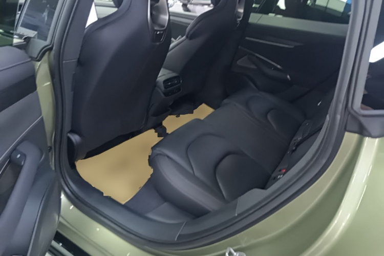 MI SU7 2025 car image #17