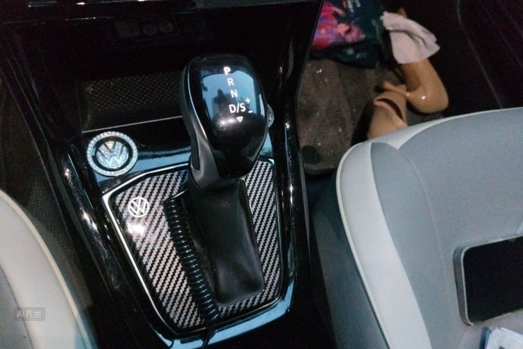 Volkswagen Tharu 2025 car image #16