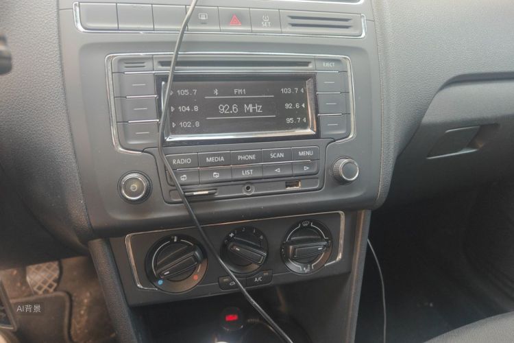 Volkswagen Polo 2016 صورة سيارة #15