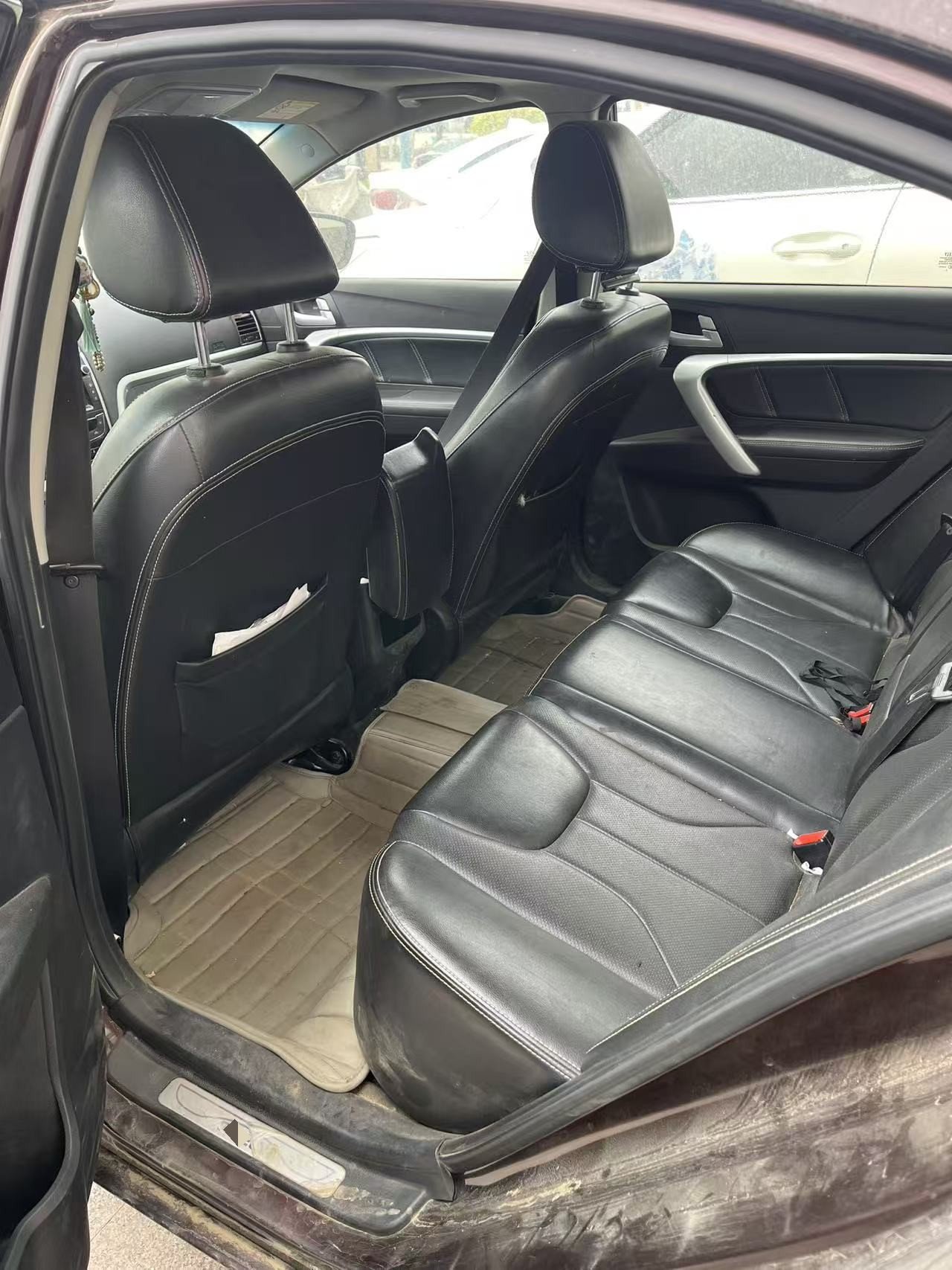 GEELY Emgrand 2016 car image #8