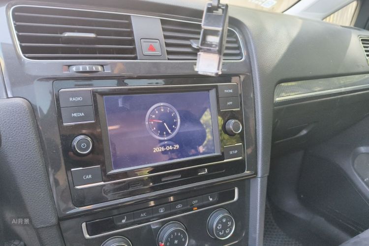 Volkswagen Golf 2018 #15 Volkswagen Golf 2018 car image #15