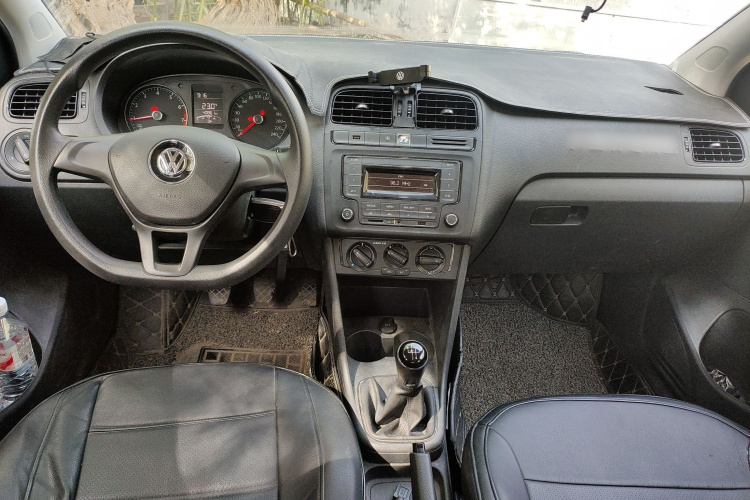 Volkswagen Polo 2018 imagem de carro #10