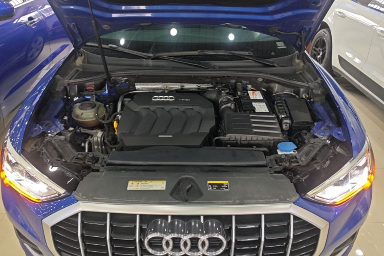 Audi Q3 2019 #20 Audi Q3 2019 car image #20
