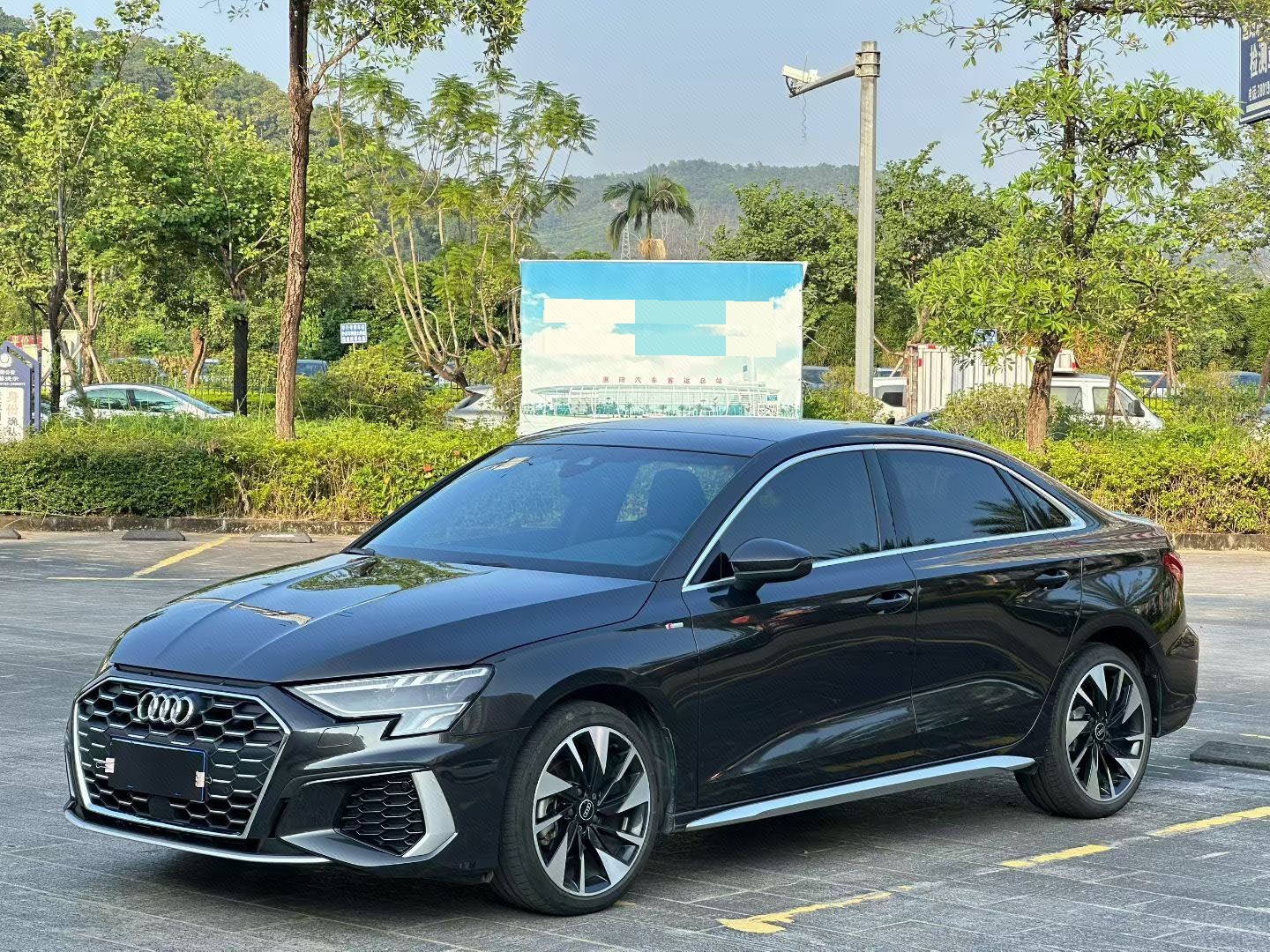 2025 2025 car image