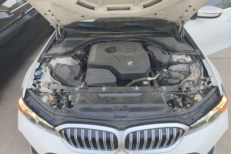 BMW 3 Series 2024 #20 BMW 3 Series 2024 car image #20