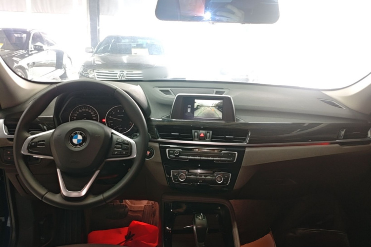BMW X1 2018 #10 BMW X1 2018 car image #10