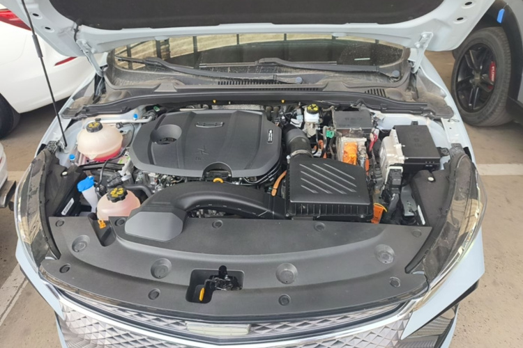 GEELY Emgrand L HiP 2022 imagen de coche #20