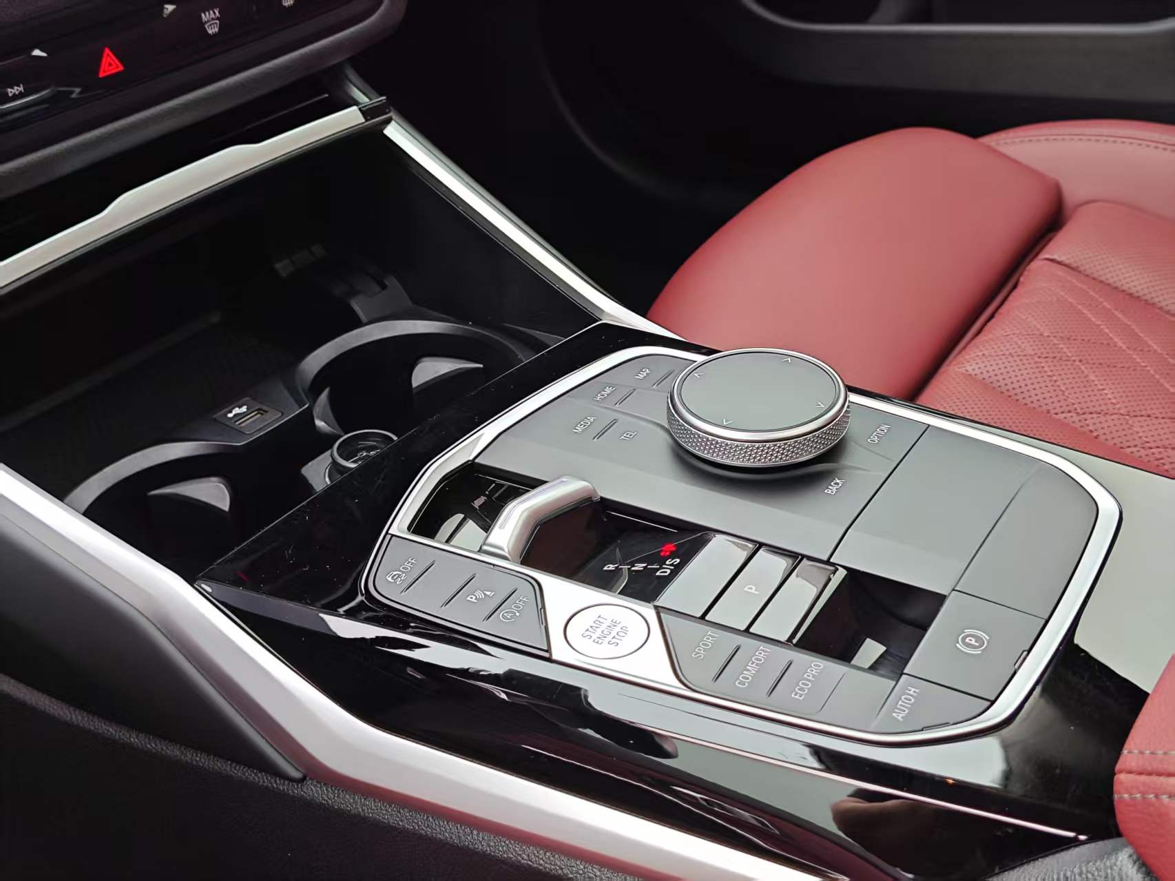 BMW 3 Series 2024 car image #15