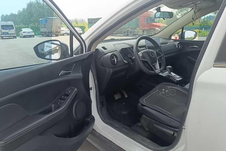 BYD Yuan New Energy 2019 immagine di auto #16