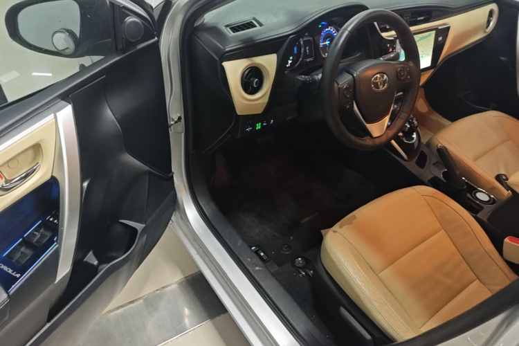 Toyota Corolla 2017 #16 Toyota Corolla 2017 car image #16