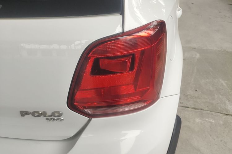 Volkswagen Polo 2019 #8 Volkswagen Polo 2019 car image #8
