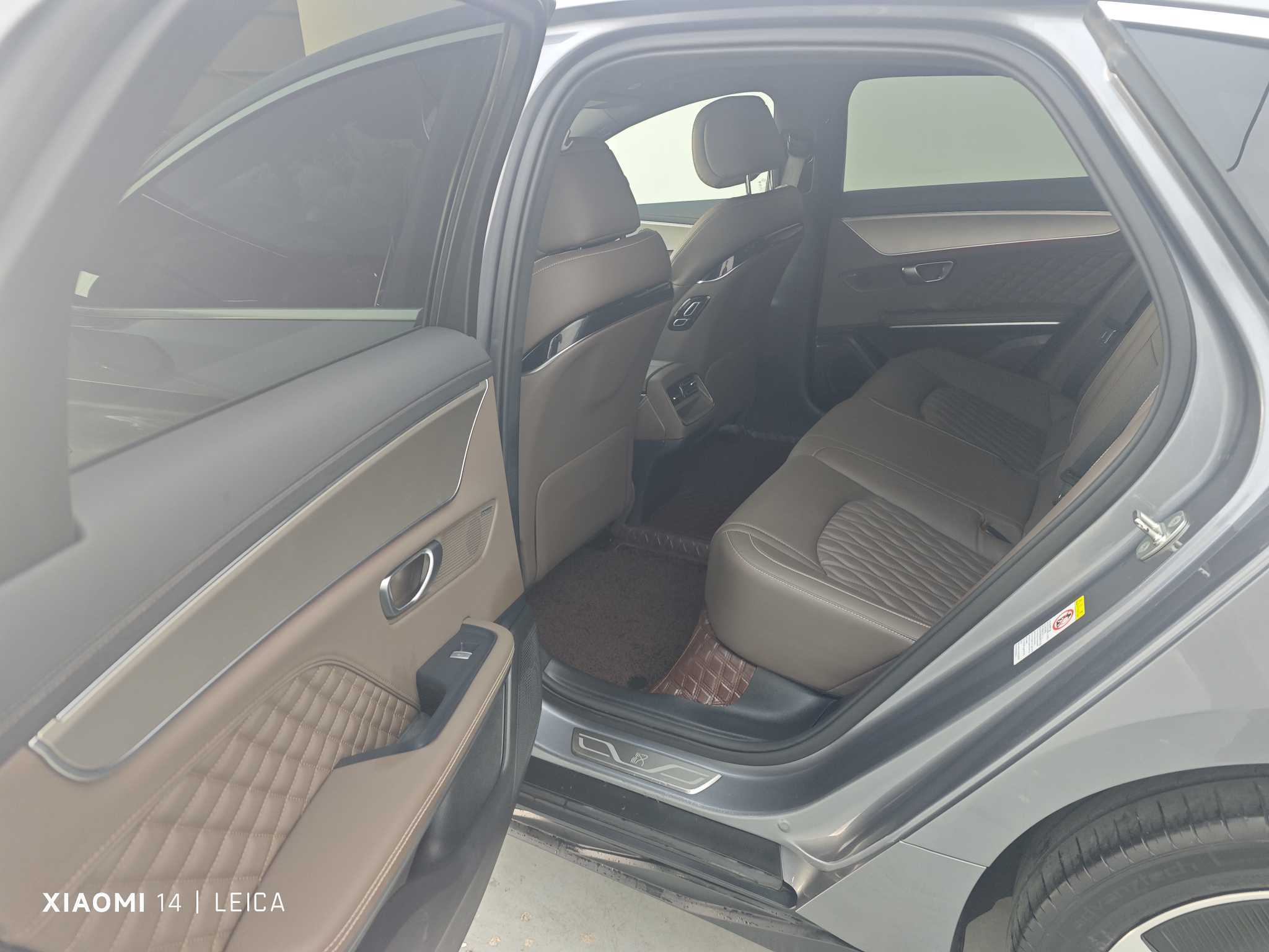 BYD Han 2023 car image #4