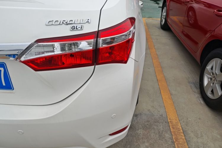 Toyota Corolla 2015 #8 Toyota Corolla 2015 car image #8