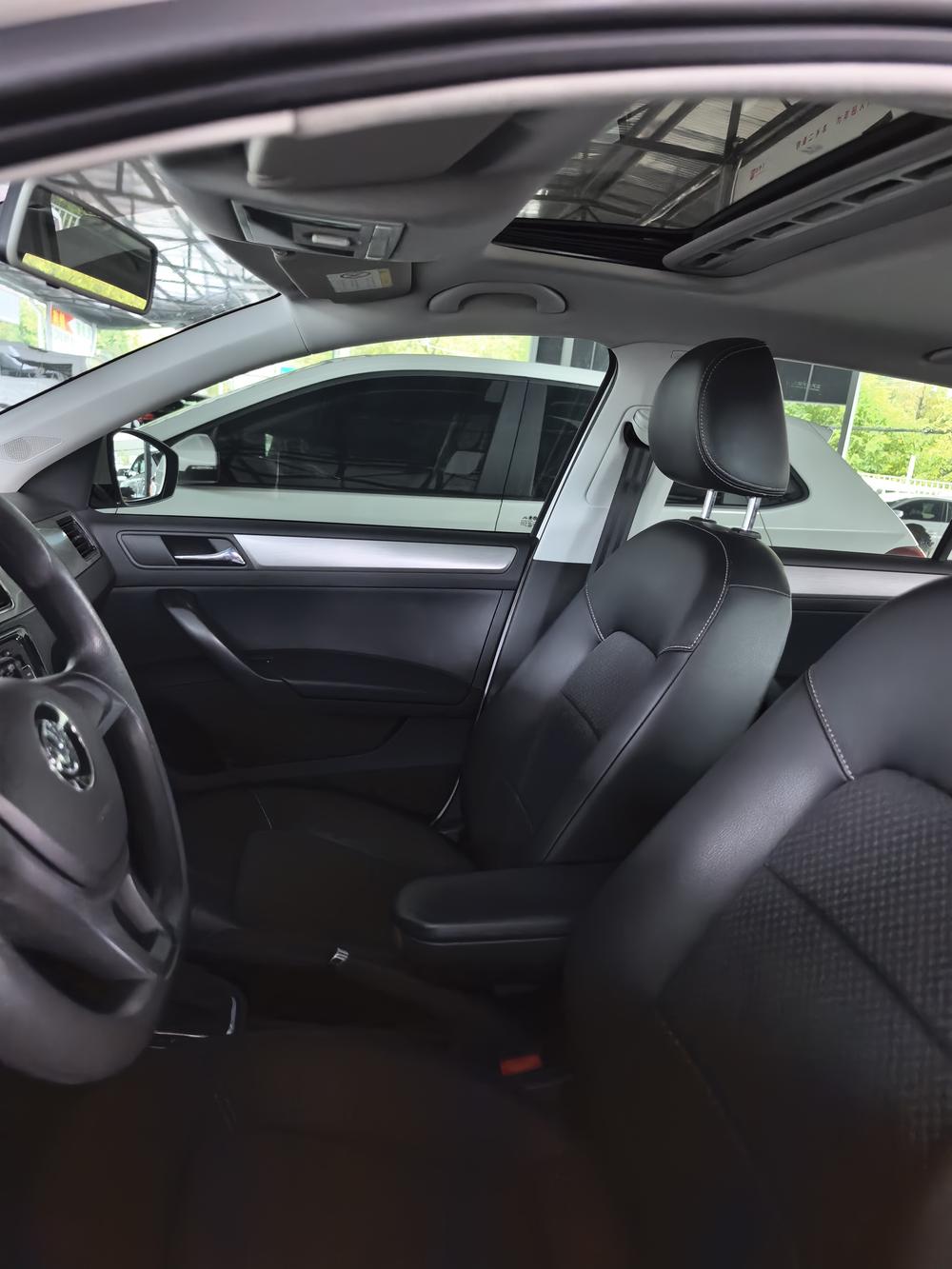 Volkswagen Santana 2017 #15 Volkswagen Santana 2017 car image #15