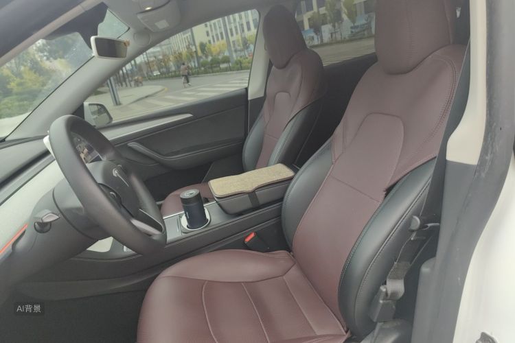 Tesla Model Y 2023 #17 Tesla Model Y 2023 car image #17
