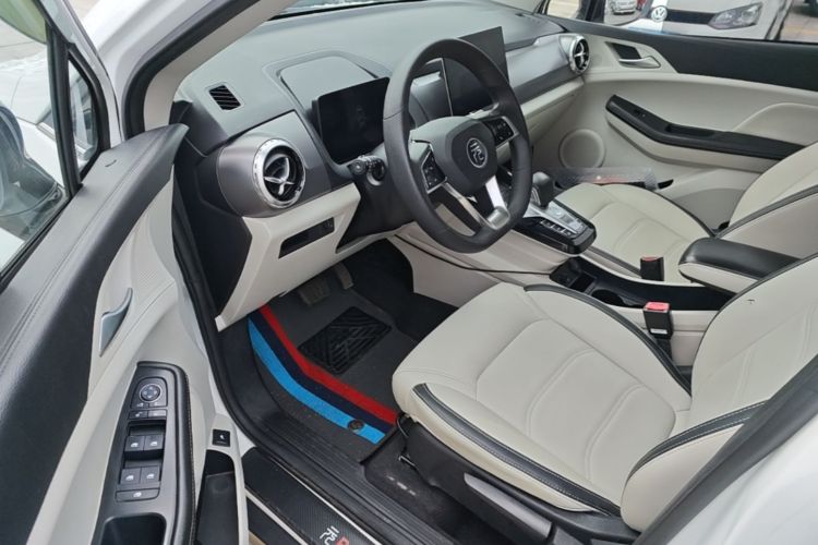 BYD Yuan Pro 2022 car image #16