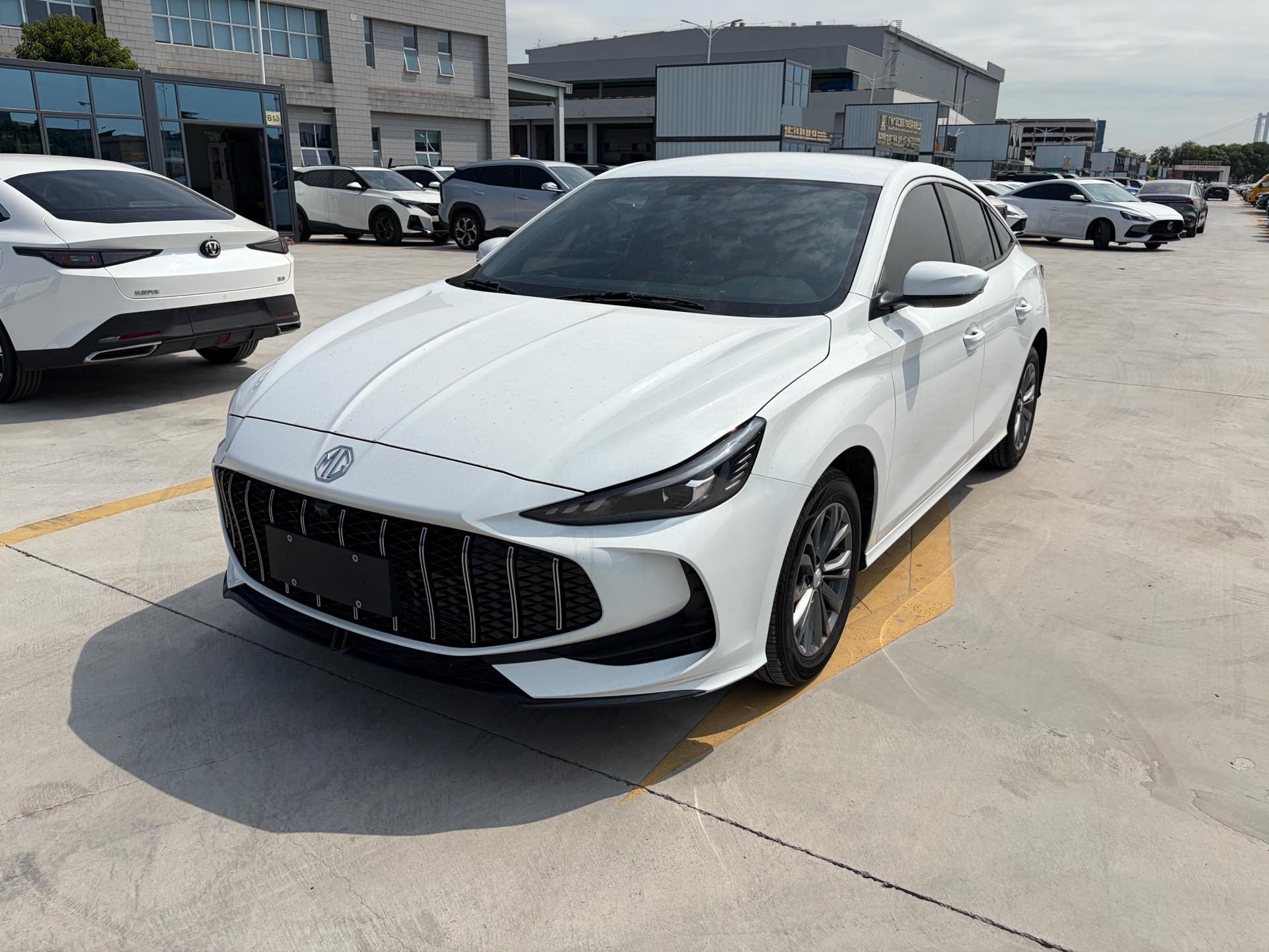 MG 5 2025 car image 