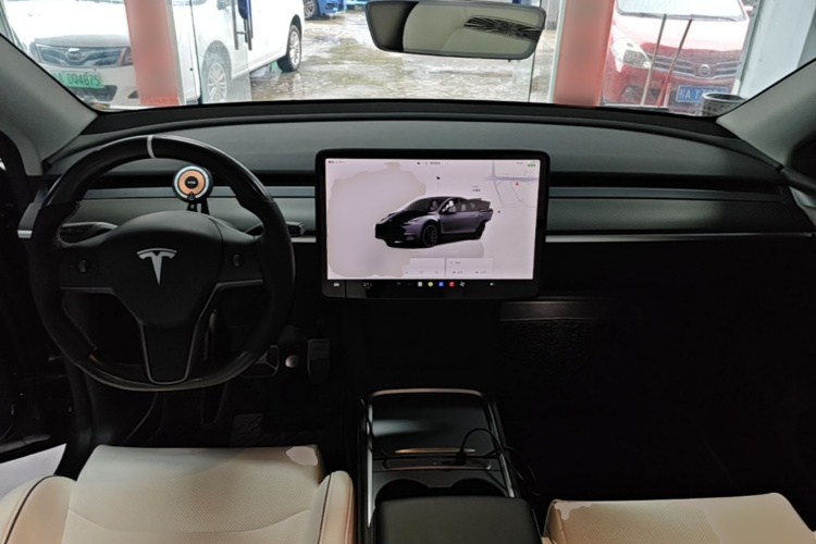 Tesla Model Y 2022 #10 Tesla Model Y 2022 car image #10