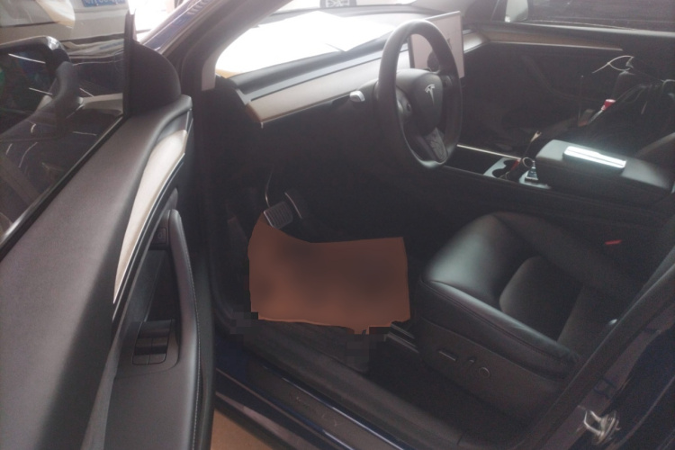Tesla Model Y 2022 #16 Tesla Model Y 2022 car image #16