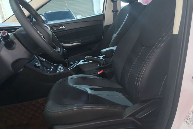 Chery Arrizo 5 2025 immagine di auto #18