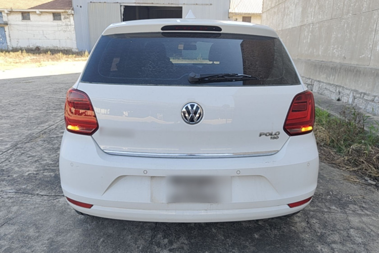 Volkswagen Polo 2016 #6 Volkswagen Polo 2016 car image #6