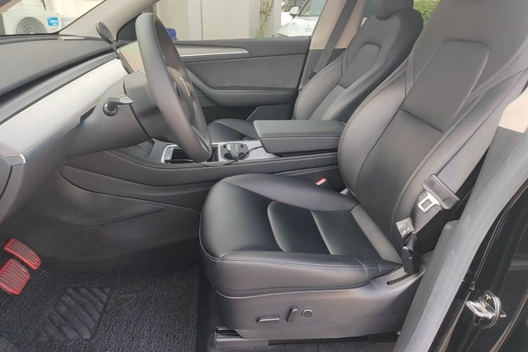 Tesla Model Y 2022 #15 Tesla Model Y 2022 car image #15