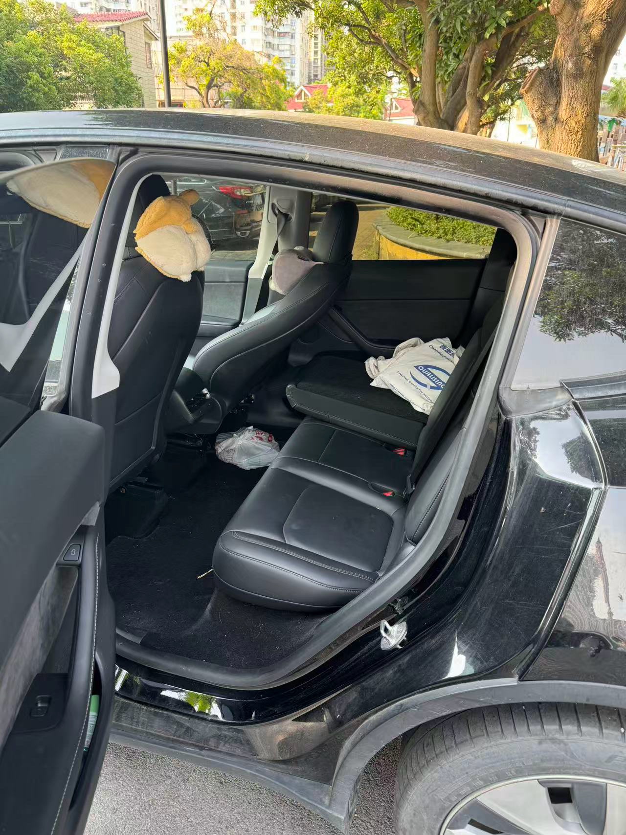Tesla Model Y 2021 #4 Tesla Model Y 2021 صورة سيارة #4