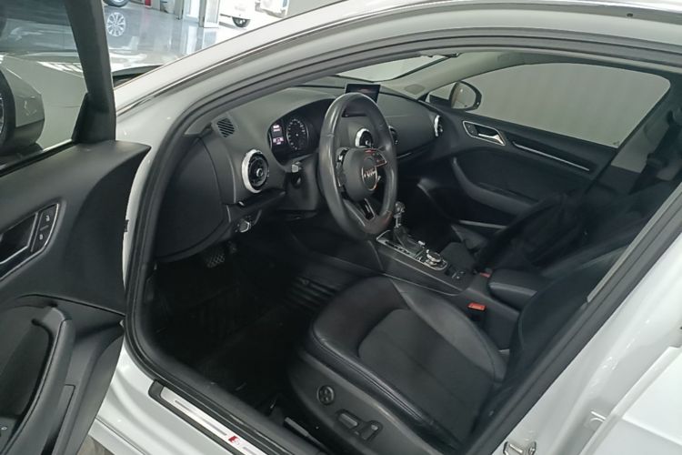 Audi A3 2018 #16 Audi A3 2018 car image #16