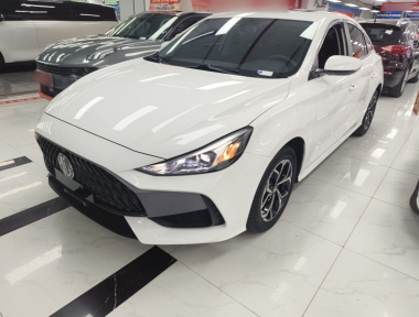 MG 5 2022 immagine di auto 