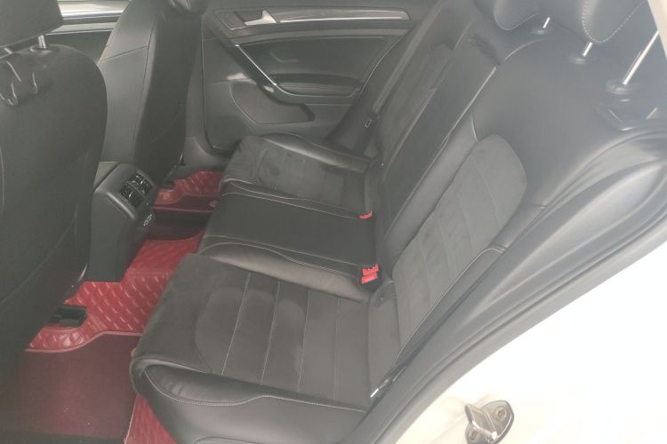 Volkswagen Golf 2019 imagen de coche #17