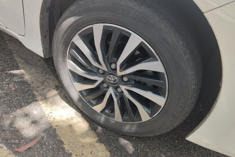 Toyota Corolla 2017 #9 Toyota Corolla 2017 car image #9