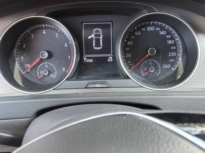 Volkswagen Golf 2016 car image #8