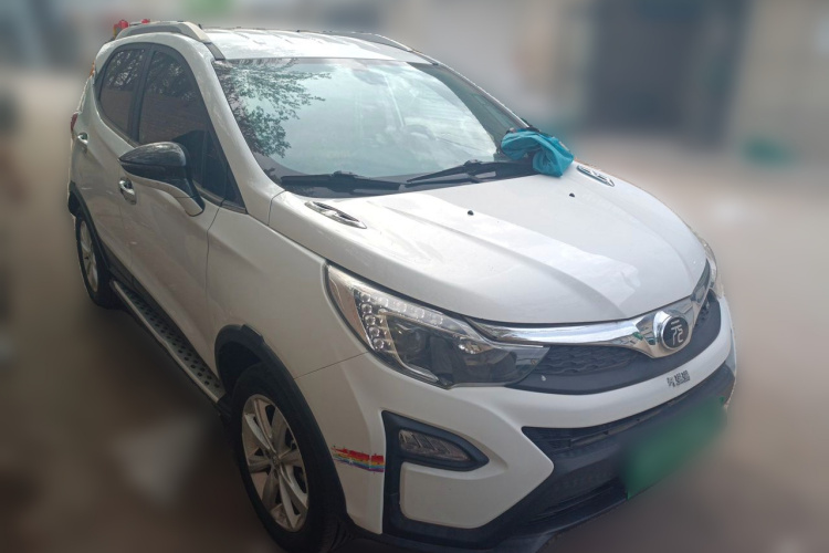 BYD Yuan 2018 #3 BYD Yuan 2018 car image #3