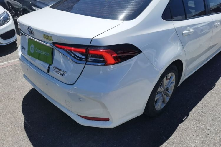 Toyota Corolla 2024 immagine di auto #8