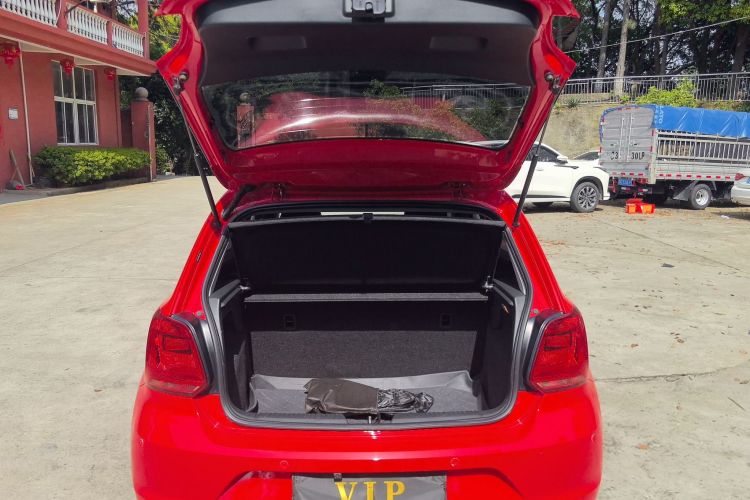 Volkswagen Polo 2019 #21 Volkswagen Polo 2019 car image #21