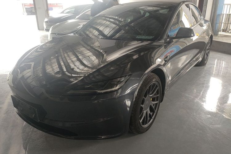 Tesla Model 3 2025 #2 Tesla Model 3 2025 car image #2