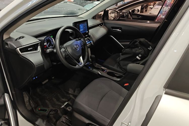 Toyota Corolla Cross 2022 #15 Toyota Corolla Cross 2022 car image #15