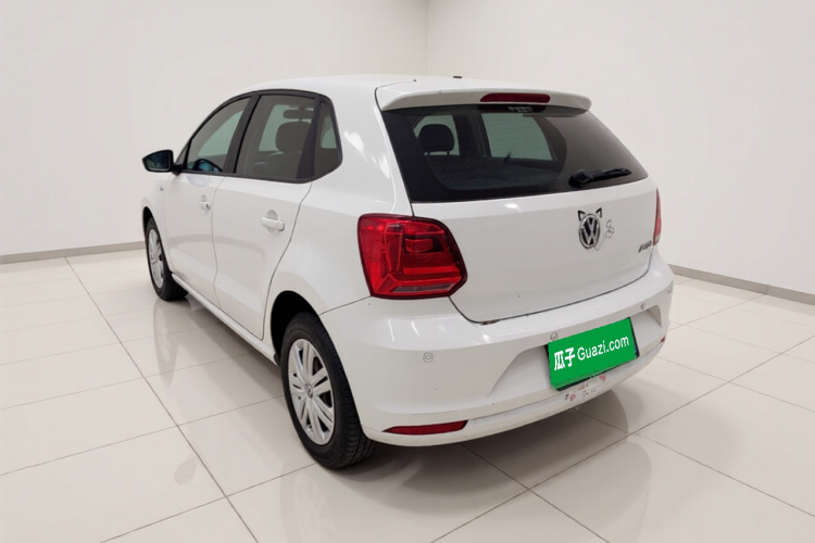 Volkswagen Polo 2017 car image #5