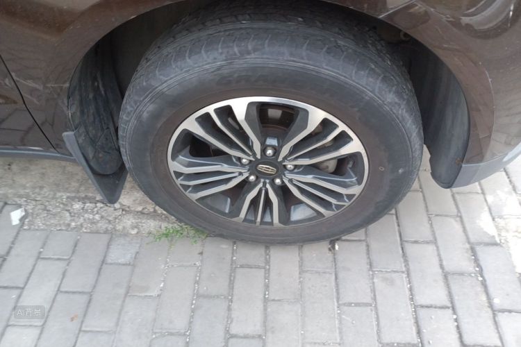 GEELY Vision X6 2017 car image #9