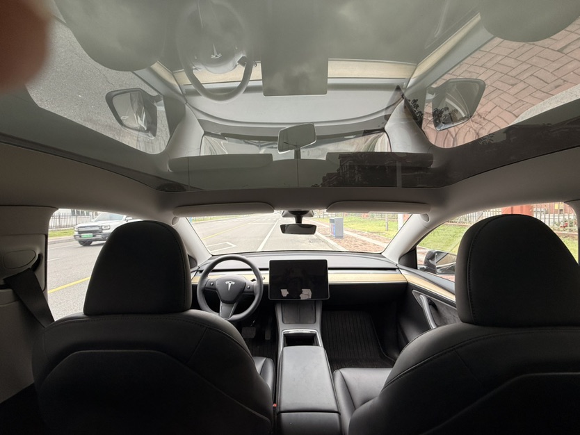 Tesla Model Y 2022 #7 Tesla Model Y 2022 car image #7