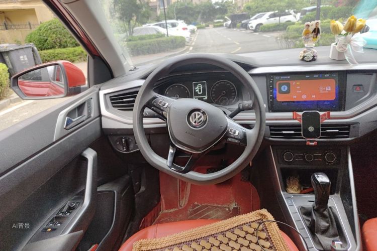 Volkswagen Polo 2019 car image #12