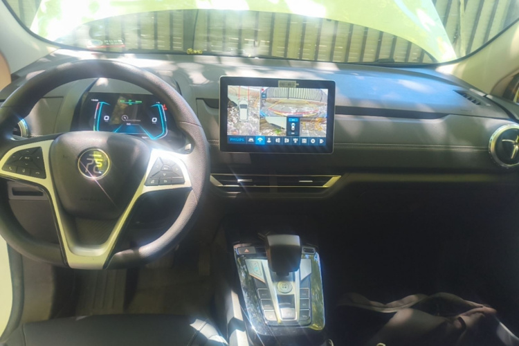 BYD Yuan New Energy 2019 car image #11
