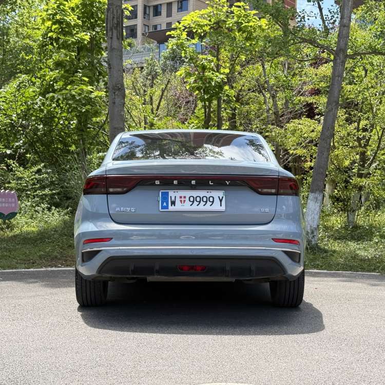 GEELY Emgrand 2023 car image #5