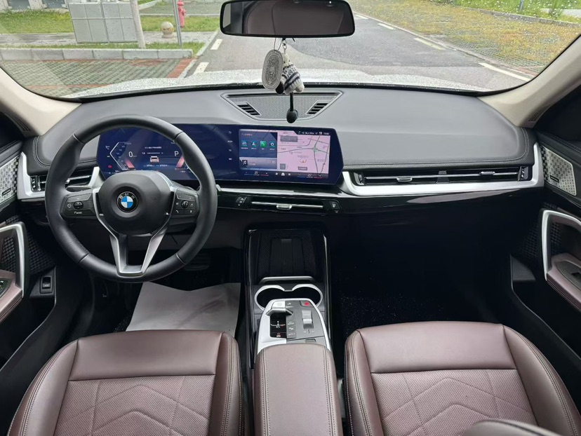 BMW X1 2024 #4 BMW X1 2024 صورة سيارة #4