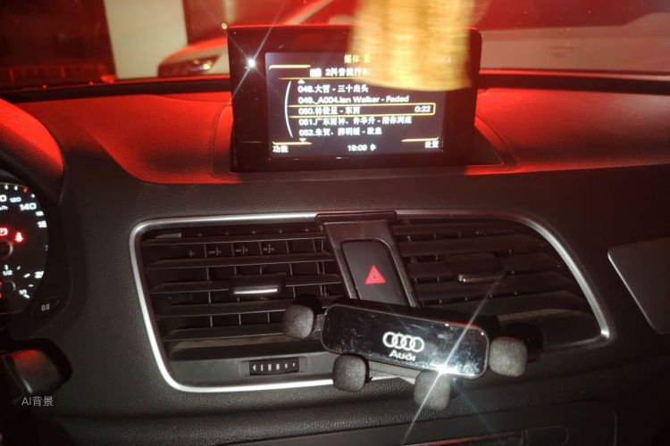 Audi Q3 2018 #15 Audi Q3 2018 car image #15